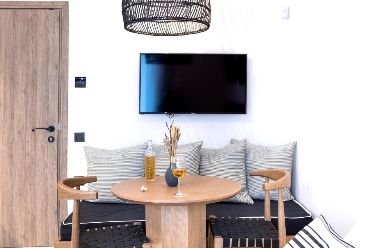 Elmaral Living Experience "Adults Only" Apartment Agia Pelagia  Exterior photo